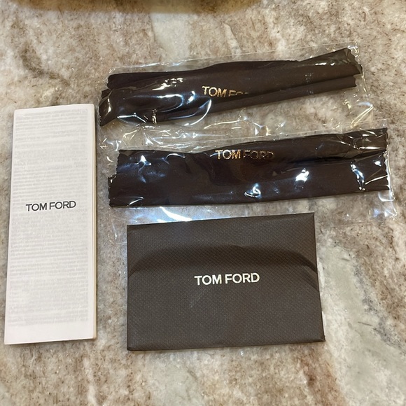 TOM FORD sunglasses case only - Picture 6 of 9